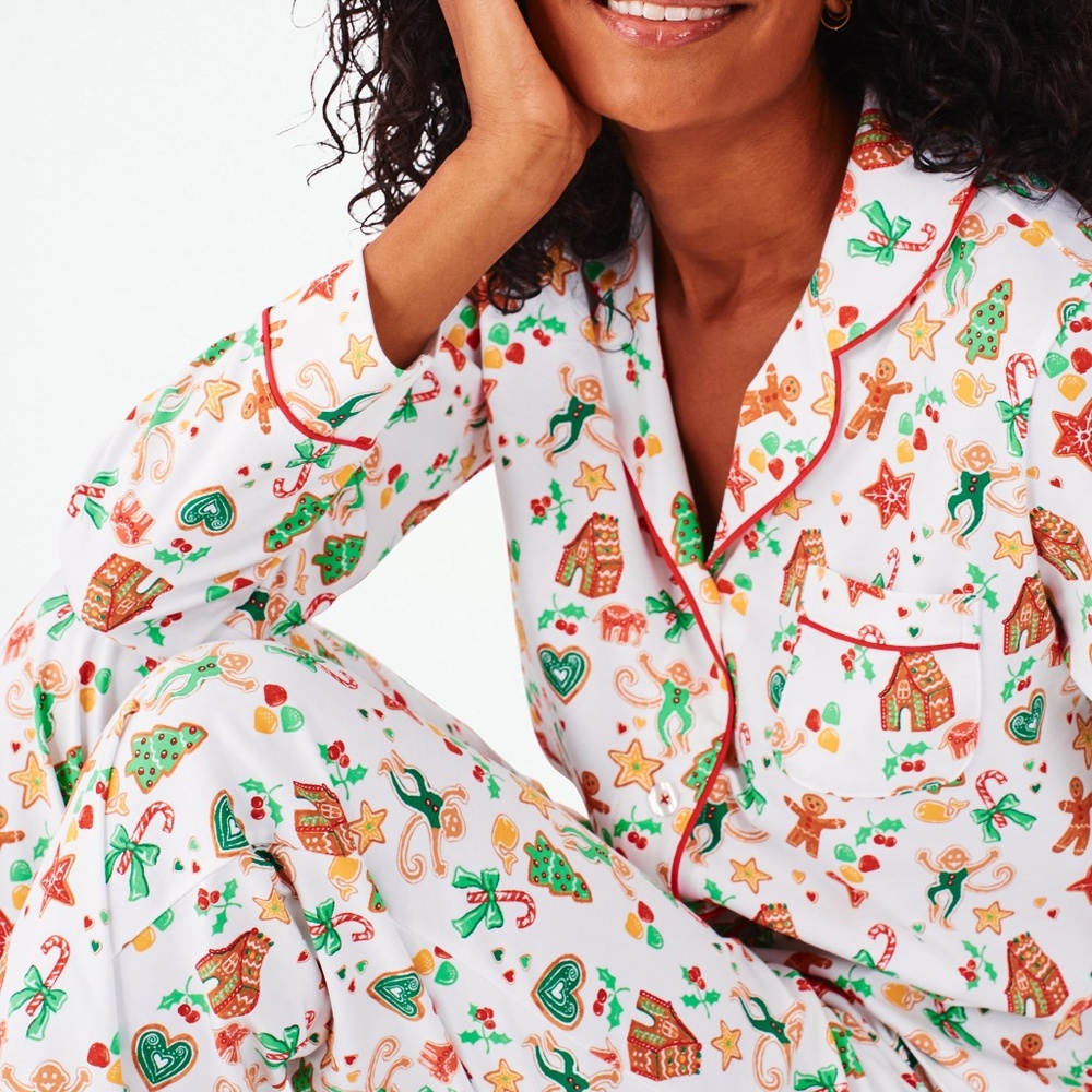 NWT Roller Rabbit Gingerbread Party Long Sleeve Polo Pajamas Size XSMULTI / XS